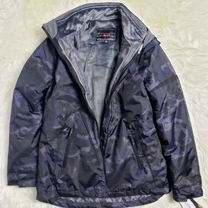 Cozy! NWT Women's Winter Snowboarding Jacket Conv